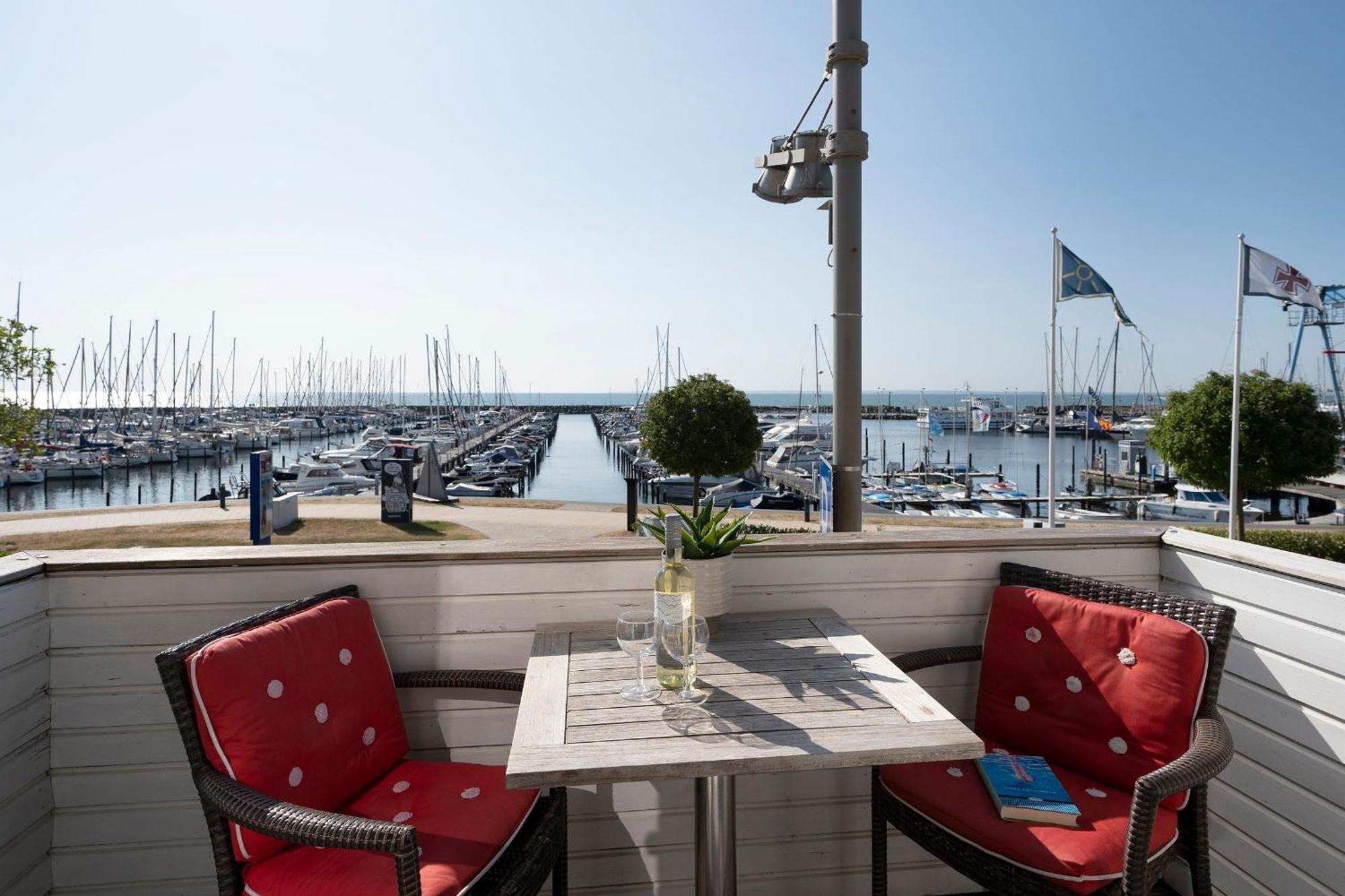 Yachthafen 6 Steuerbord Apartment เกรอมิทซ์ ภายนอก รูปภาพ